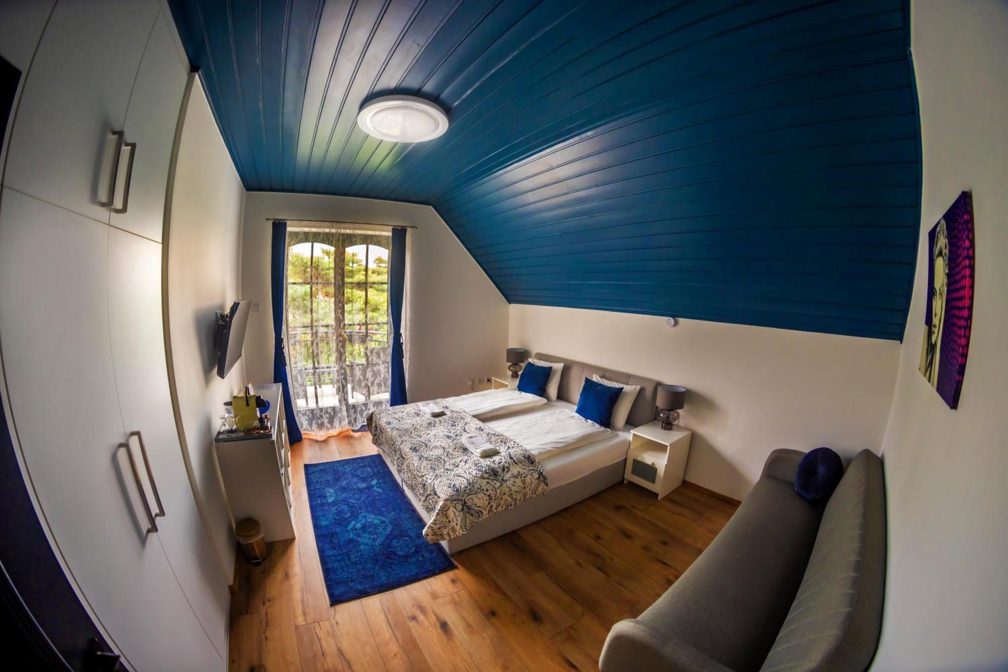 Fuege Villa Luxury & Wellness Balatonfured Exterior photo