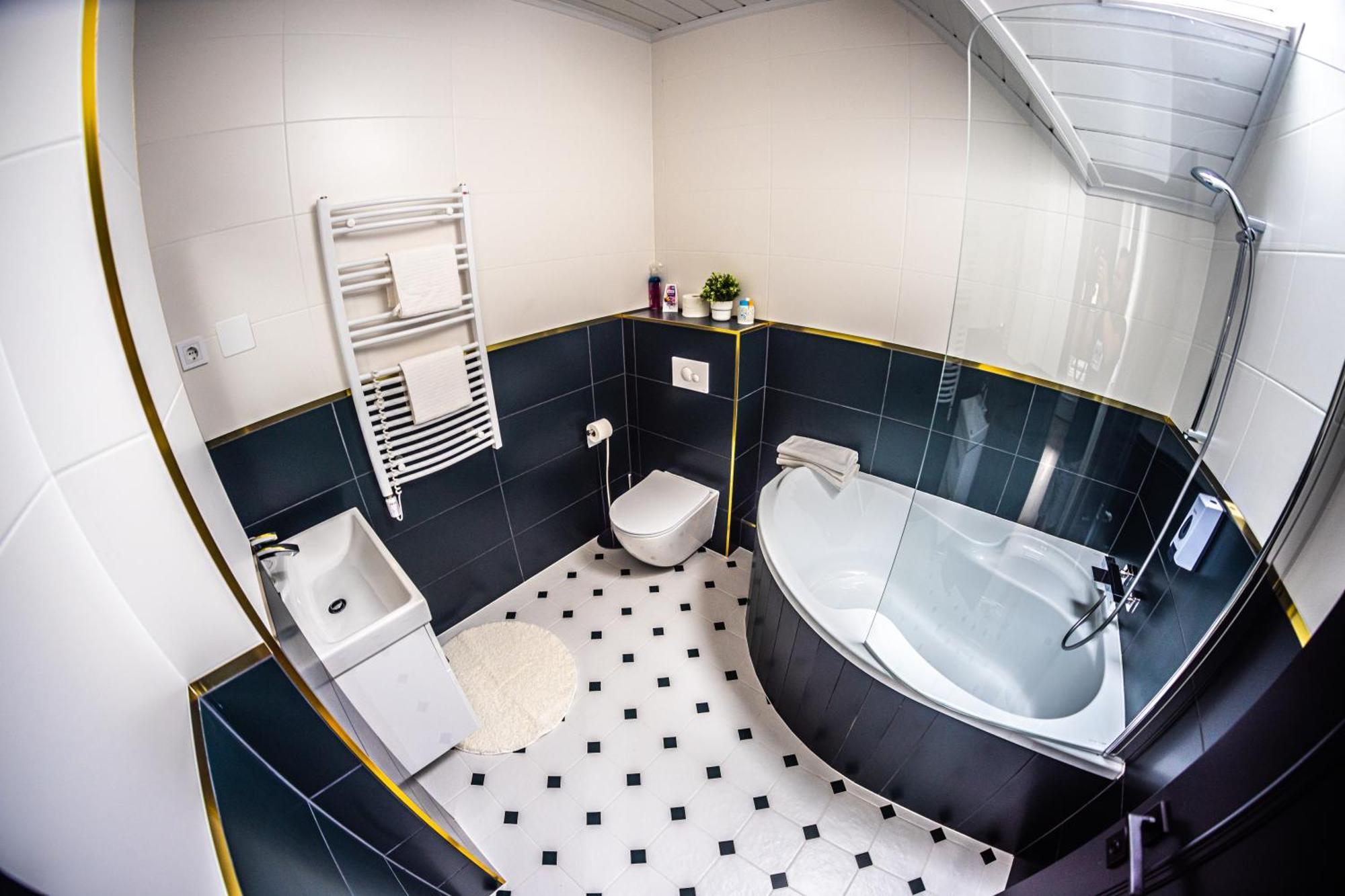 Fuege Villa Luxury & Wellness Balatonfured Room photo