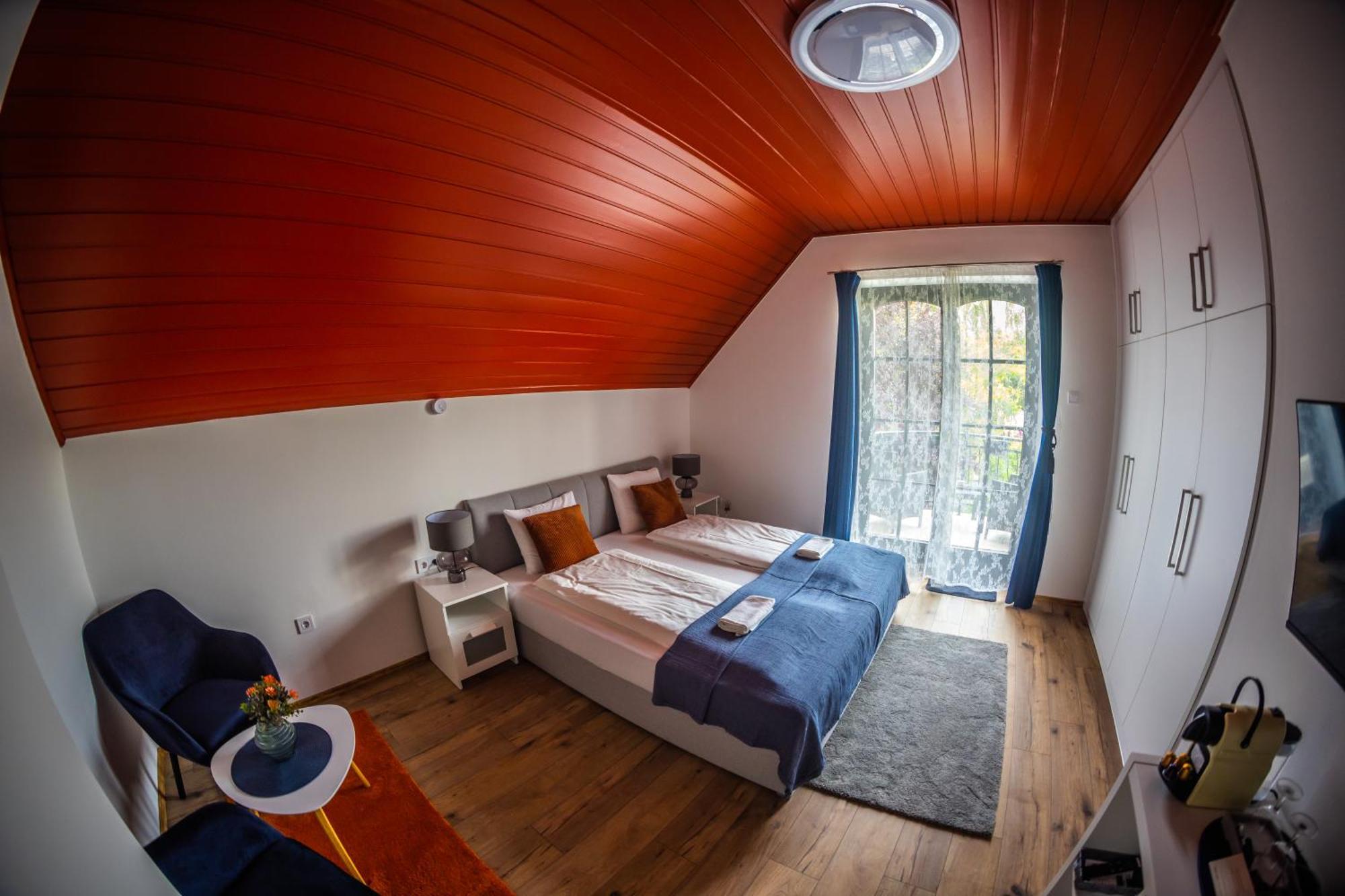 Fuege Villa Luxury & Wellness Balatonfured Room photo